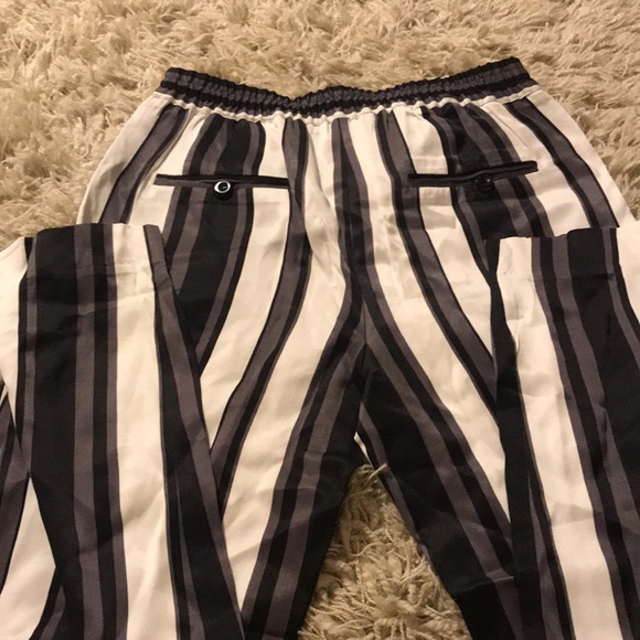 Pants - Picture 4 of 4